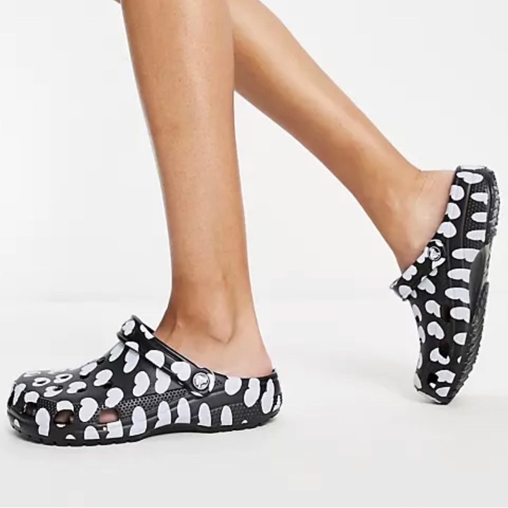 Crocs Classic Clogs